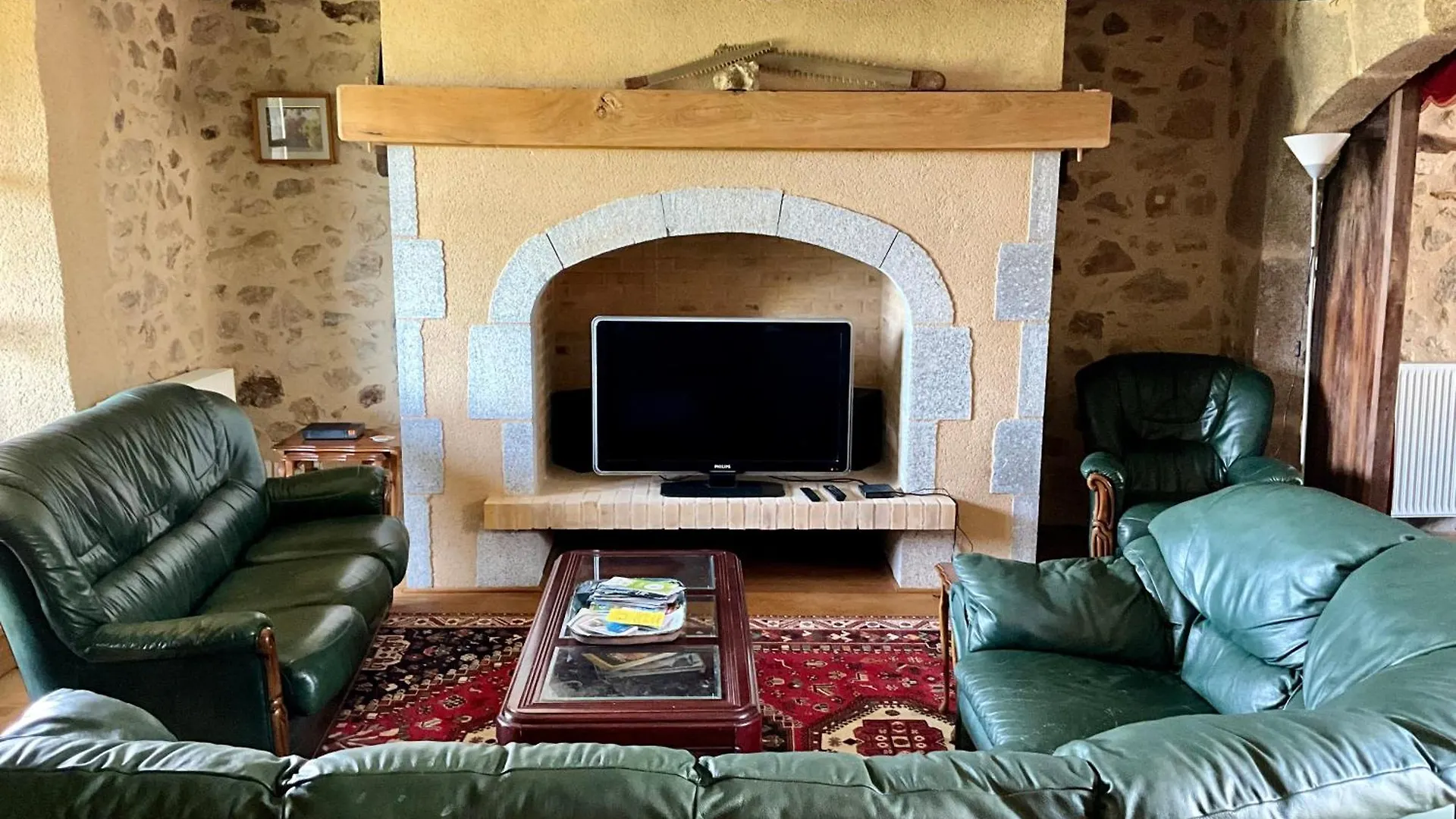 Beautifully Restored Farmhouse Villa Lunac